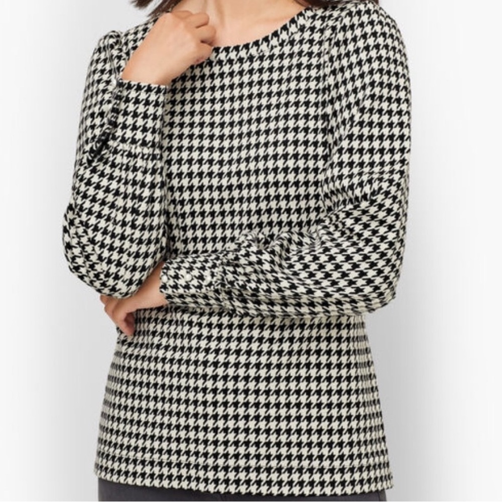 Talbots Houndstooth Pullover Top With pearls Black and Cream size M
